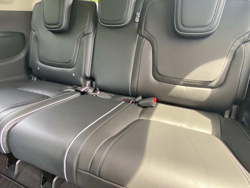 new 2025 INFINITI QX80 car, priced at $96,040