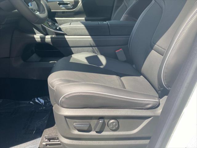 new 2025 INFINITI QX80 car, priced at $96,100