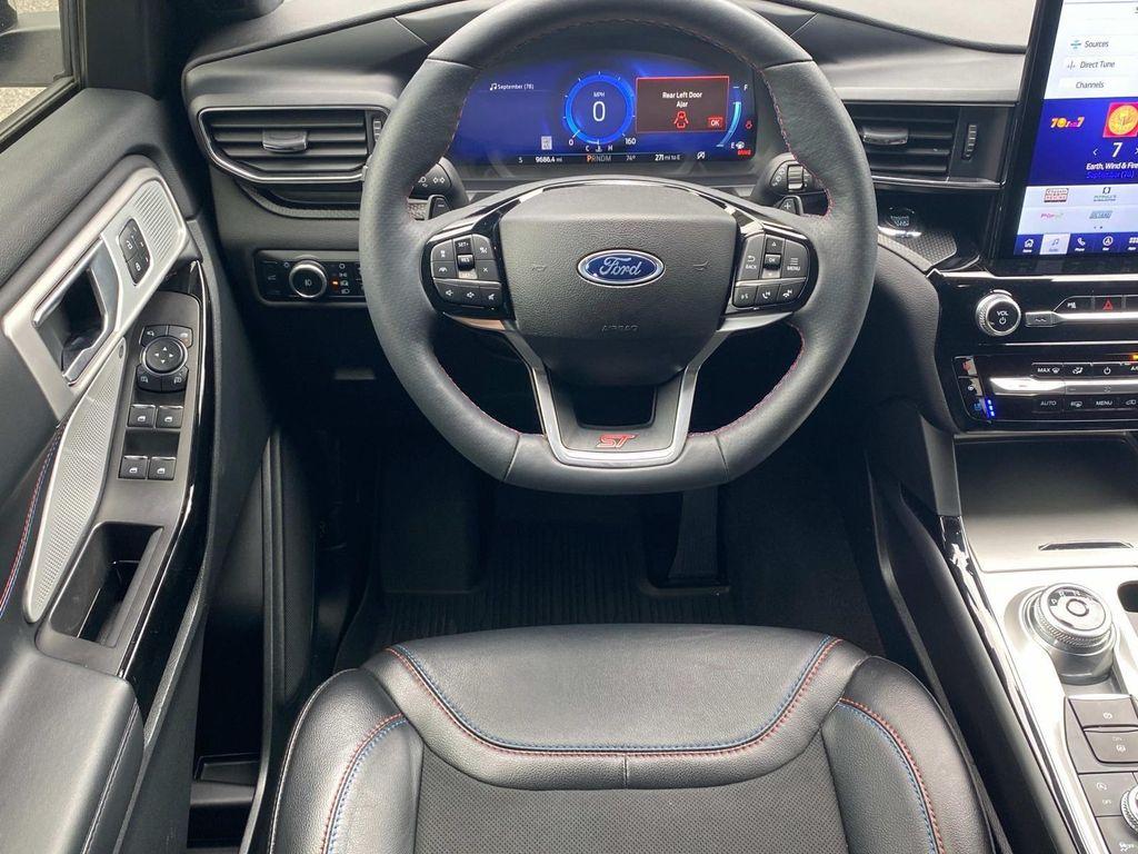 used 2024 Ford Explorer car, priced at $48,988