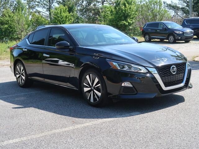 used 2022 Nissan Altima car, priced at $21,988