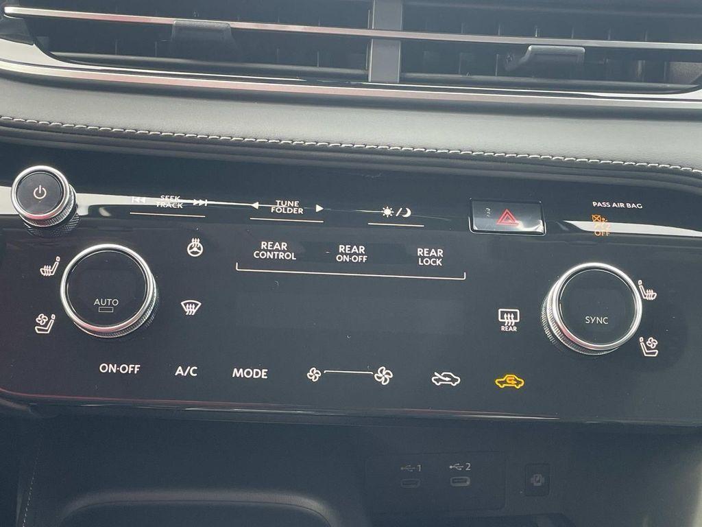 new 2026 INFINITI QX60 car, priced at $57,170