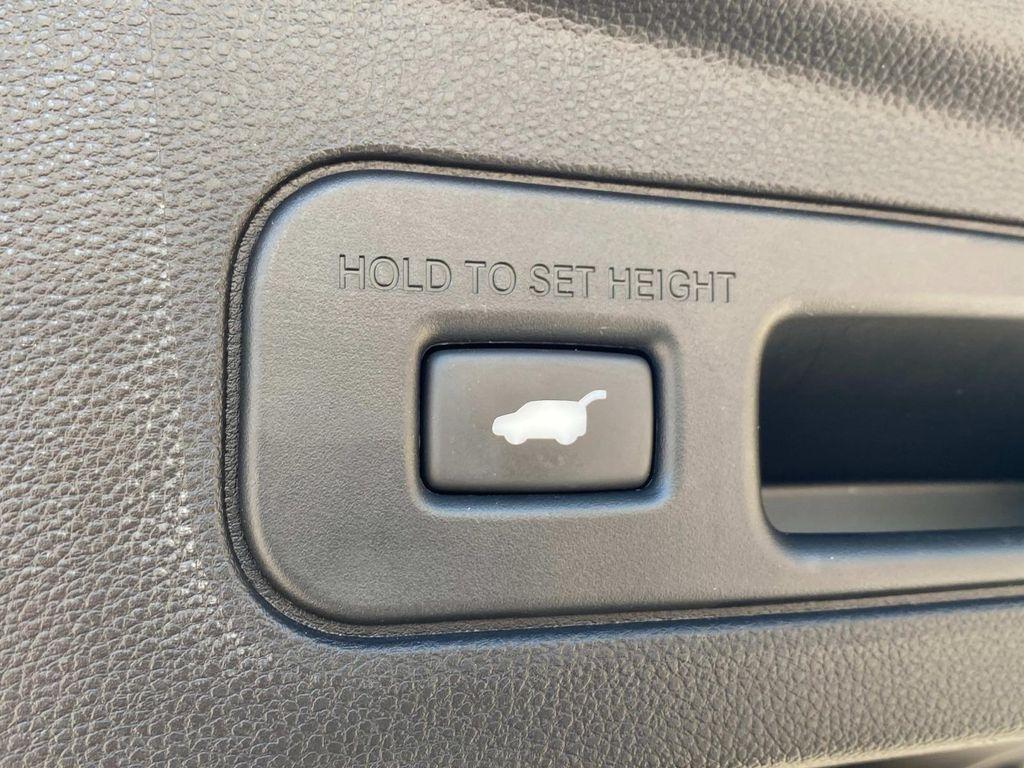 used 2023 Acura MDX car, priced at $48,988