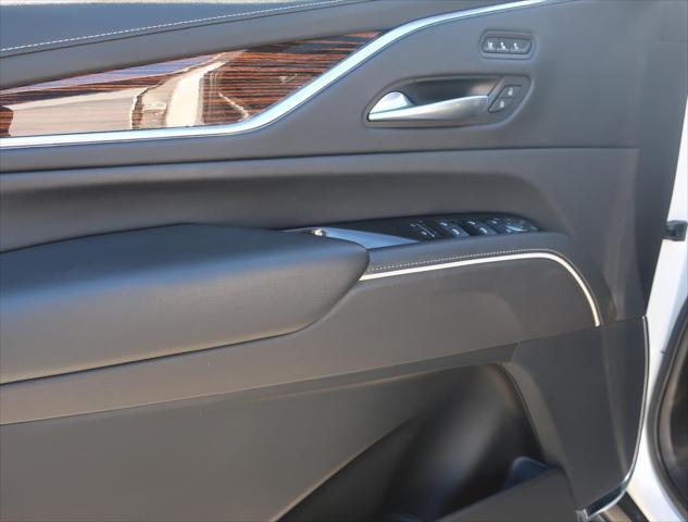 used 2021 Cadillac Escalade ESV car, priced at $55,750