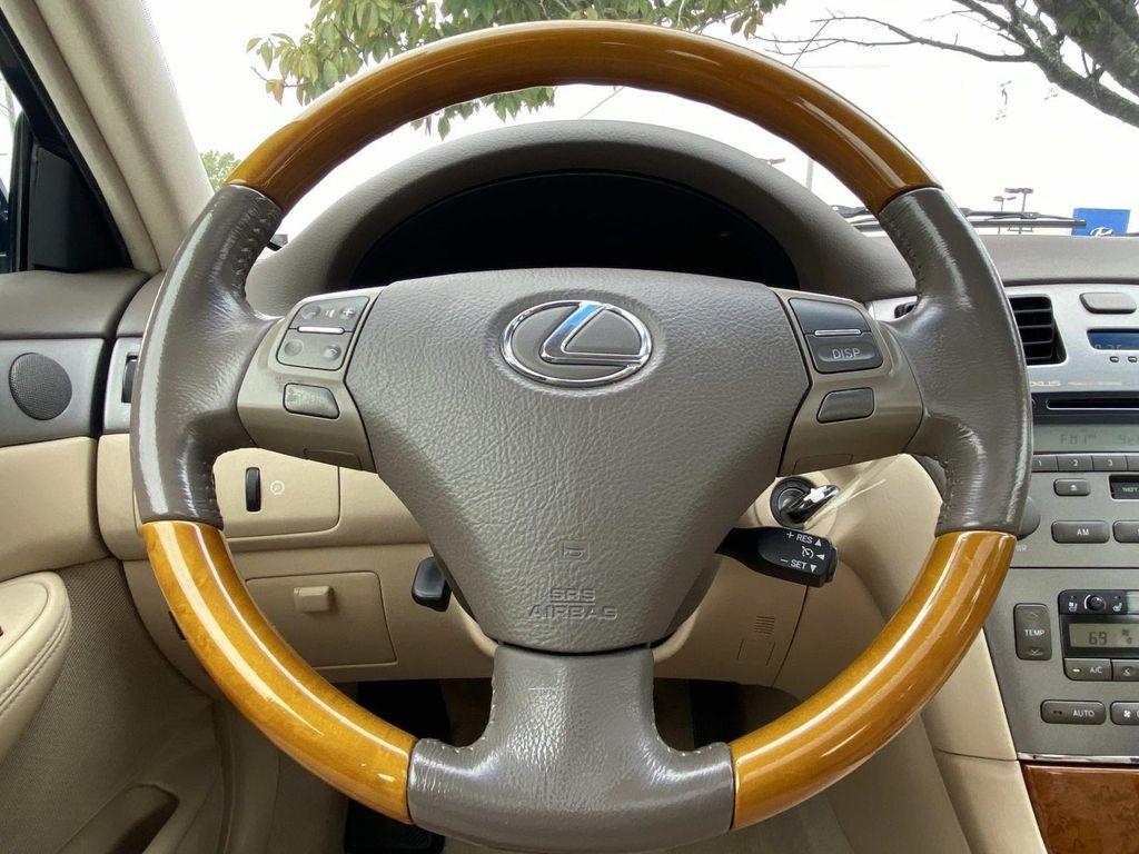 used 2005 Lexus ES 330 car, priced at $9,500