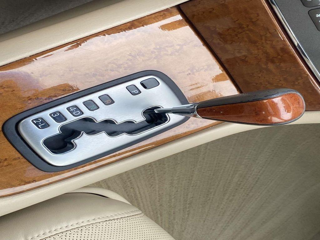 used 2005 Lexus ES 330 car, priced at $9,500