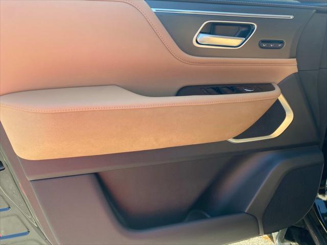new 2025 INFINITI QX80 car, priced at $92,100