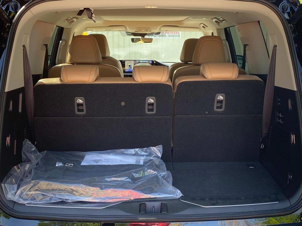 new 2025 INFINITI QX80 car, priced at $92,100