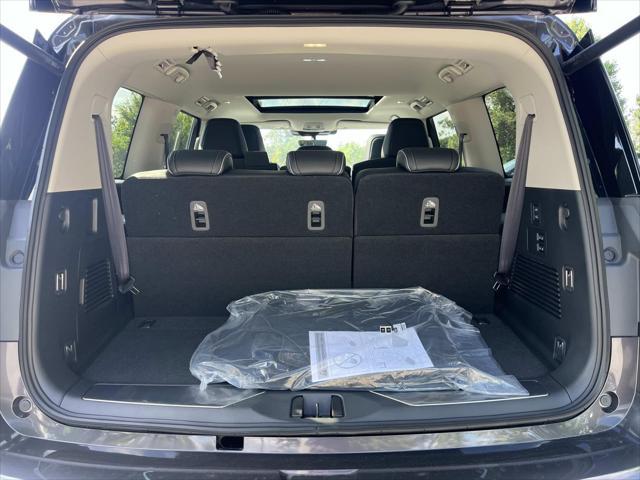 new 2025 INFINITI QX80 car, priced at $92,795