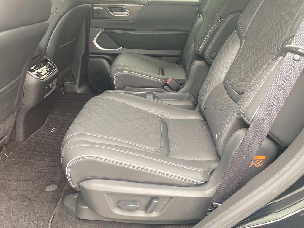 used 2025 INFINITI QX80 car, priced at $75,988