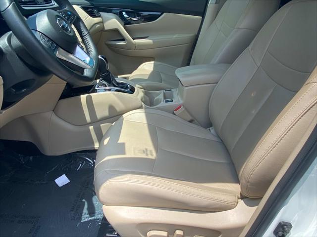used 2020 Nissan Rogue car, priced at $20,988