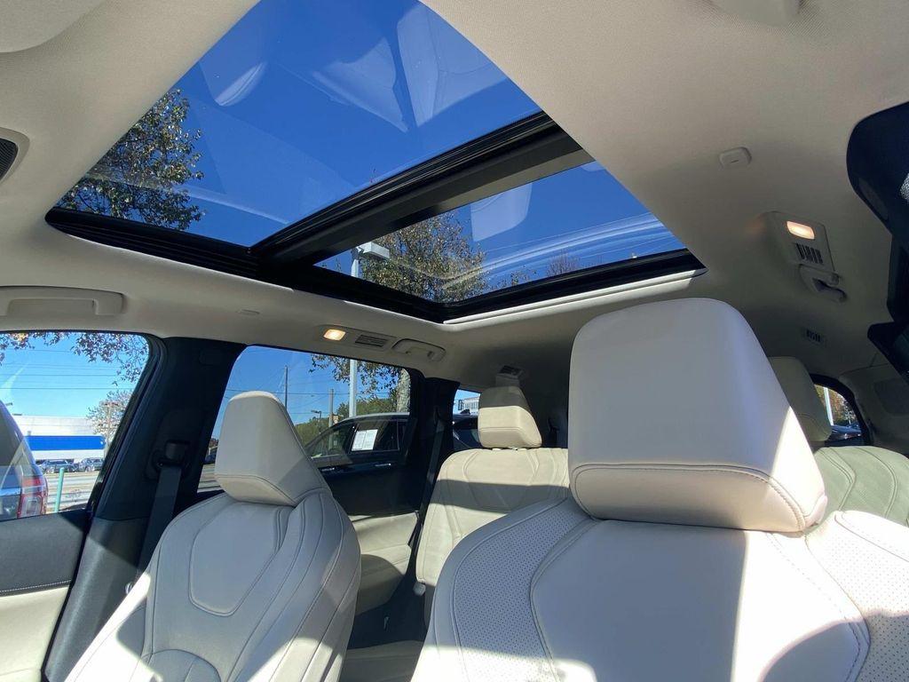 used 2025 INFINITI QX60 car, priced at $39,988