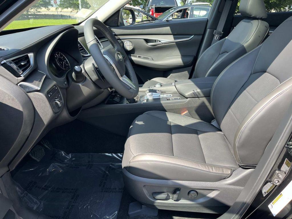 new 2025 INFINITI QX50 car, priced at $49,360