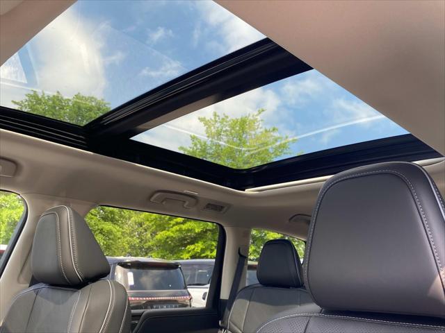 new 2025 INFINITI QX80 car, priced at $92,795