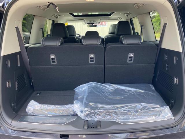 new 2025 INFINITI QX80 car, priced at $92,795