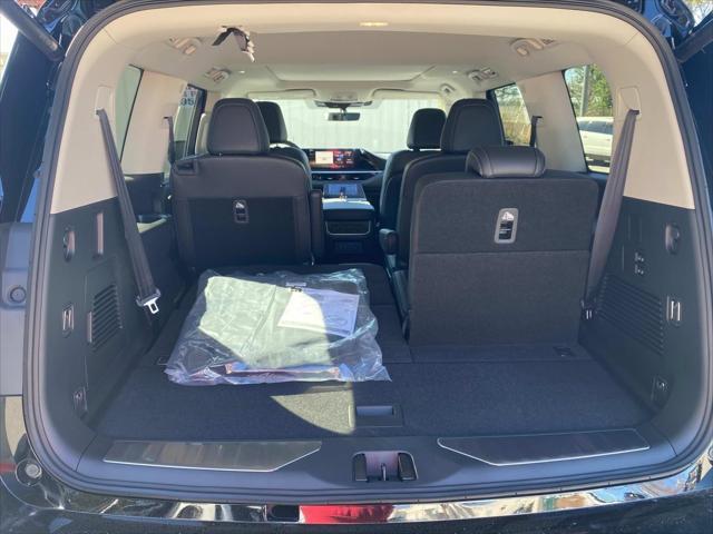 new 2025 INFINITI QX80 car, priced at $87,545