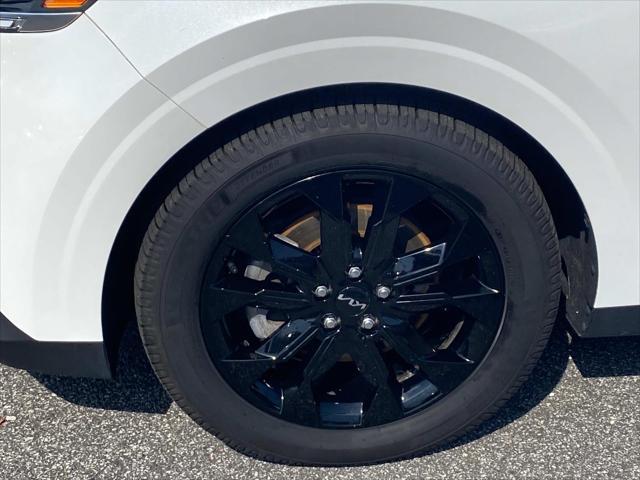 used 2022 Kia Carnival car, priced at $33,988
