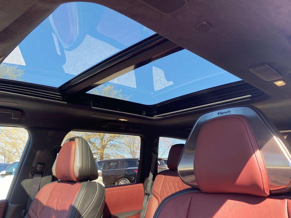 new 2025 INFINITI QX80 car, priced at $112,590