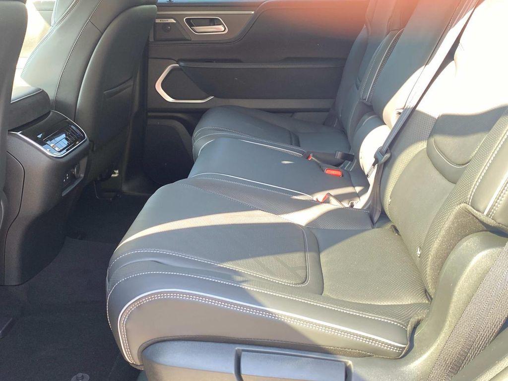 new 2025 INFINITI QX80 car, priced at $92,795