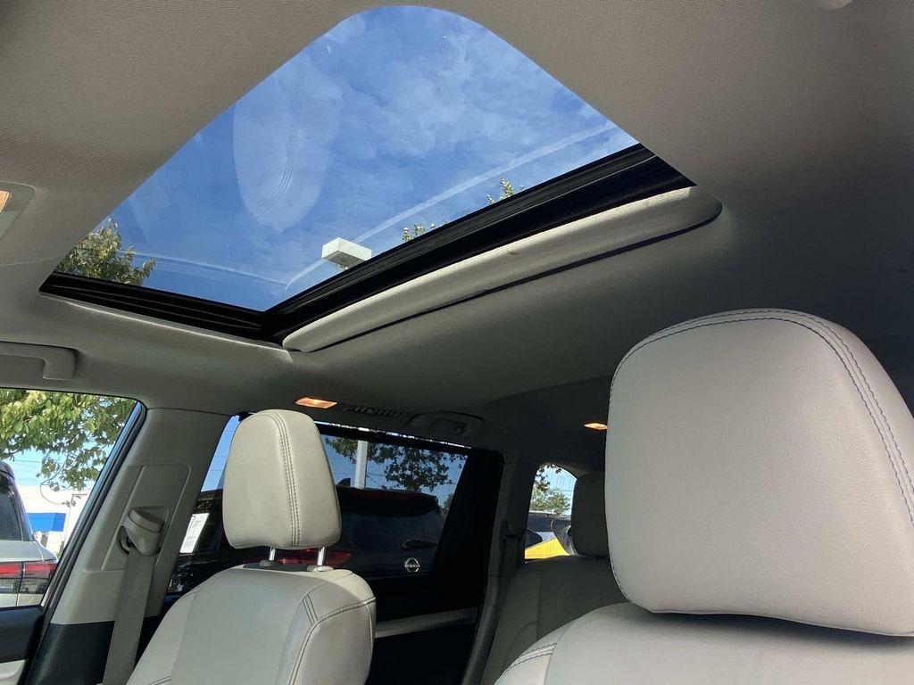 used 2019 Toyota Highlander car, priced at $19,988