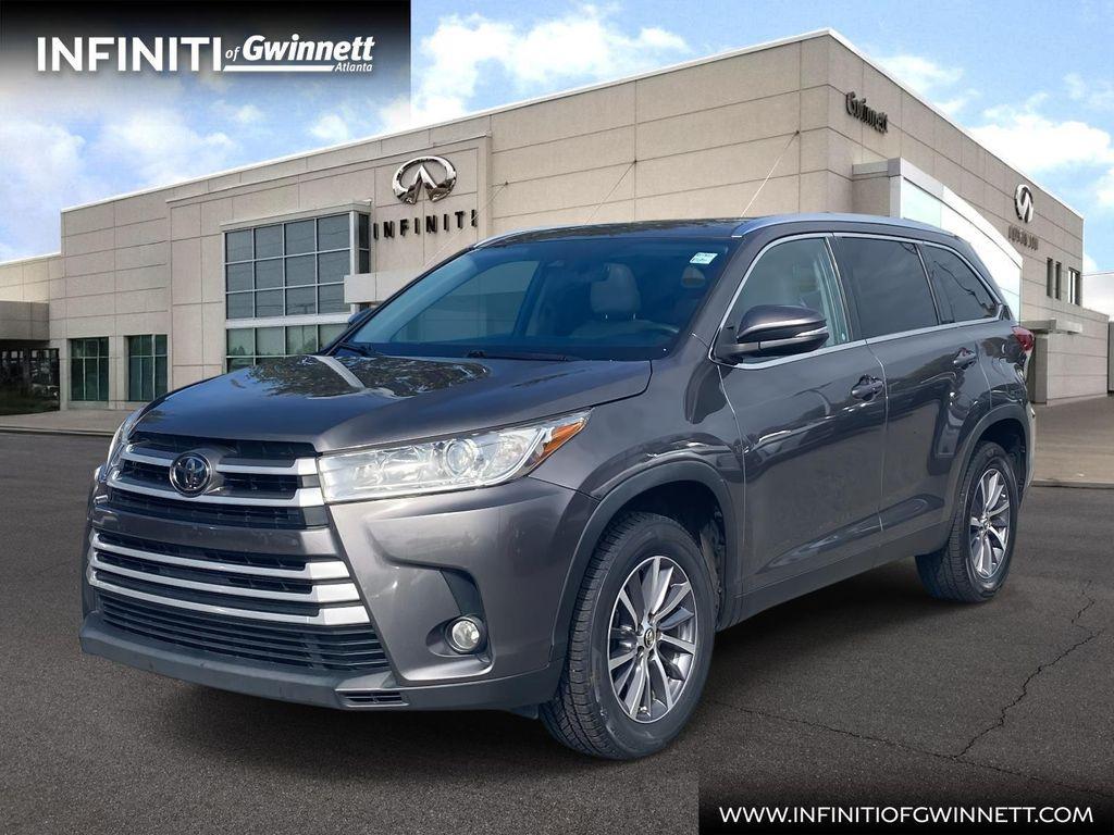 used 2019 Toyota Highlander car, priced at $21,988