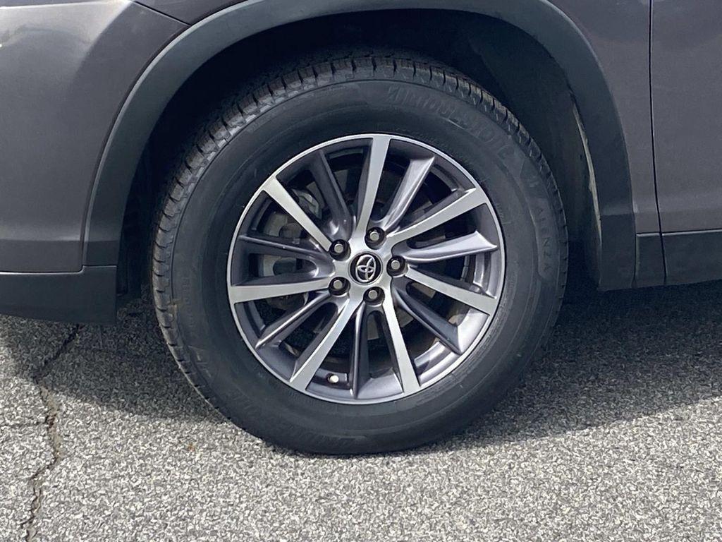 used 2019 Toyota Highlander car, priced at $19,988