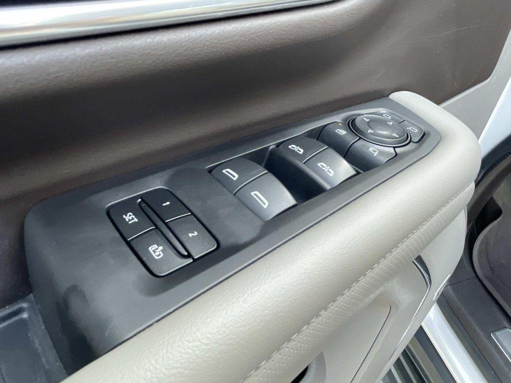 used 2021 GMC Yukon car, priced at $38,988