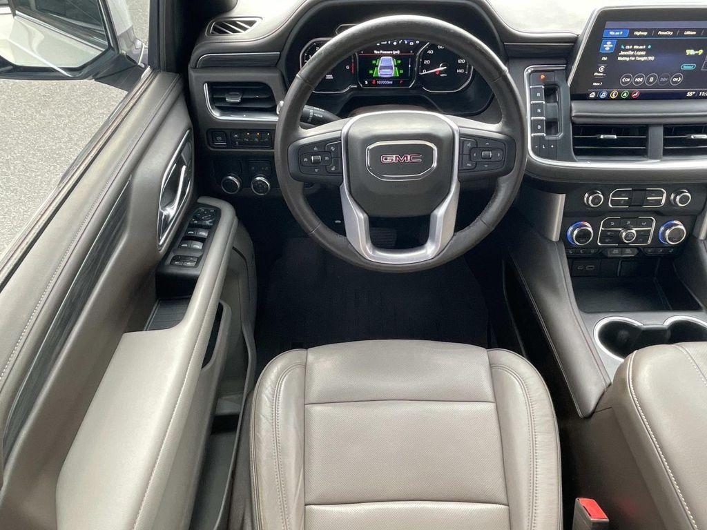 used 2021 GMC Yukon car, priced at $38,988