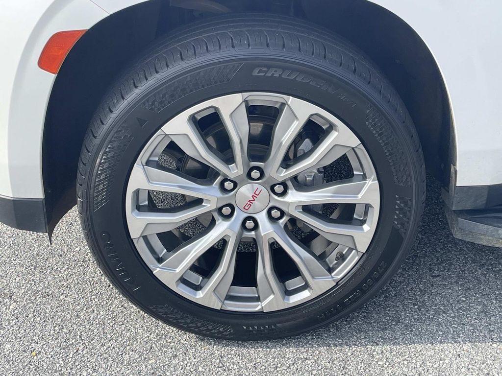 used 2021 GMC Yukon car, priced at $38,988