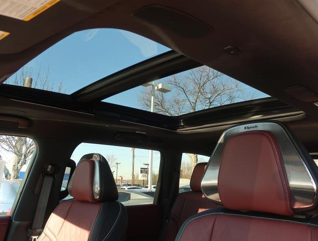new 2025 INFINITI QX80 car, priced at $112,795