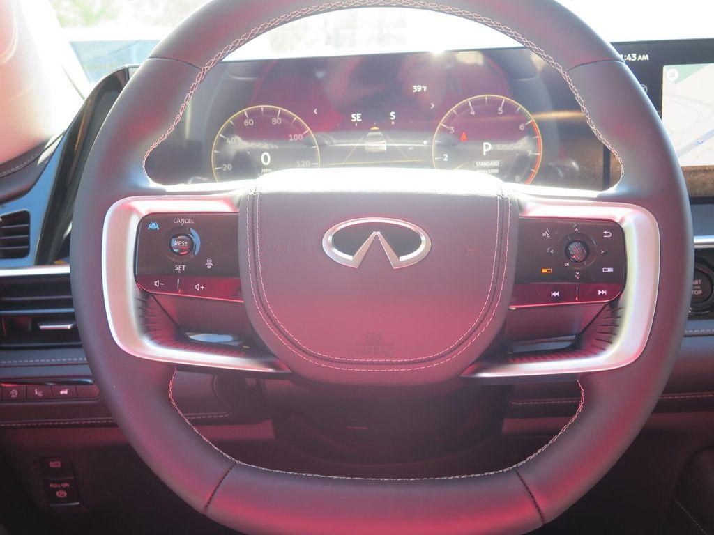 new 2025 INFINITI QX80 car, priced at $102,640