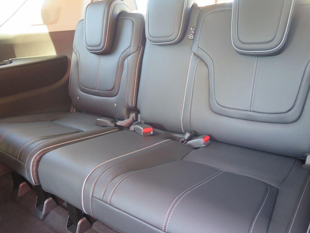 new 2025 INFINITI QX80 car, priced at $102,640