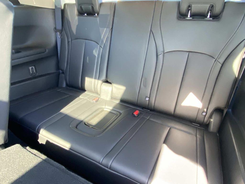 used 2025 INFINITI QX60 car, priced at $37,500