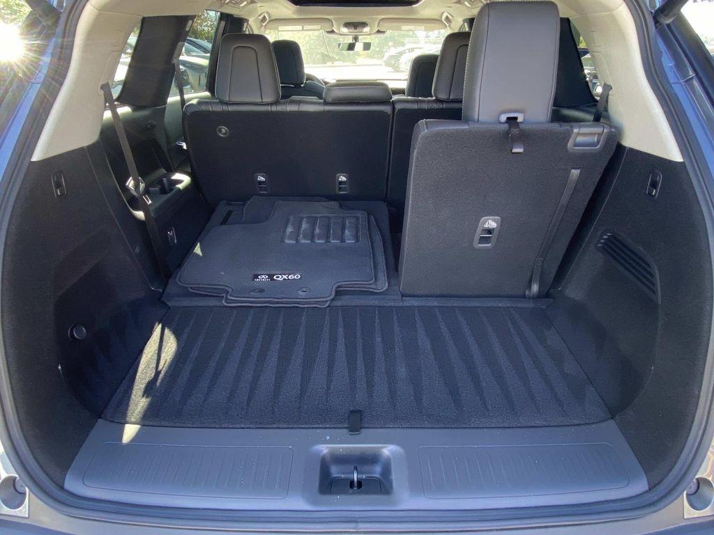 used 2025 INFINITI QX60 car, priced at $37,500