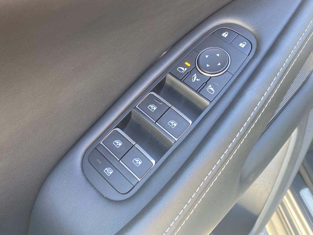 used 2025 INFINITI QX60 car, priced at $37,500