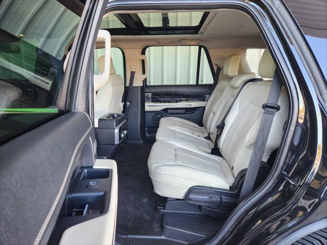 used 2018 Ford Expedition car, priced at $22,950