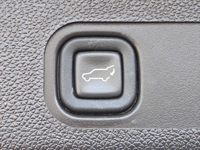 used 2010 Chevrolet Tahoe car, priced at $15,950