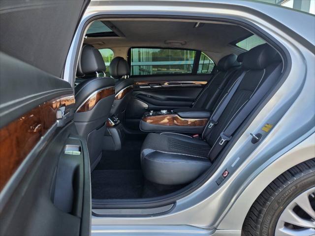 used 2018 Genesis G90 car, priced at $23,950