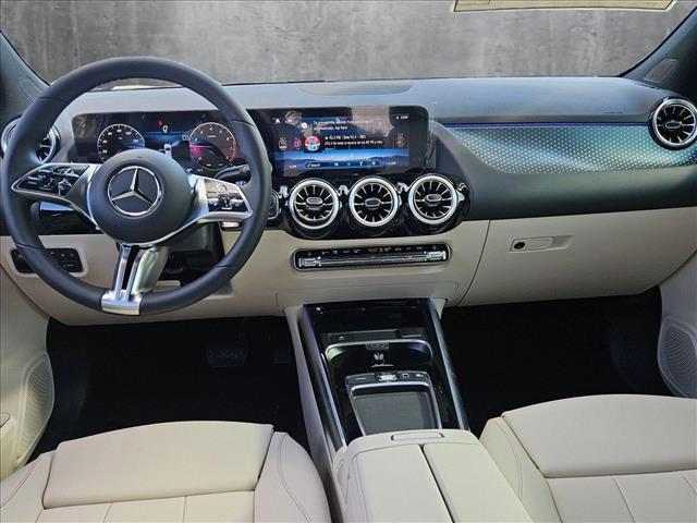 new 2025 Mercedes-Benz GLA 250 car, priced at $44,345