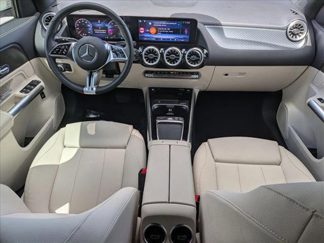 used 2025 Mercedes-Benz GLA 250 car, priced at $37,777