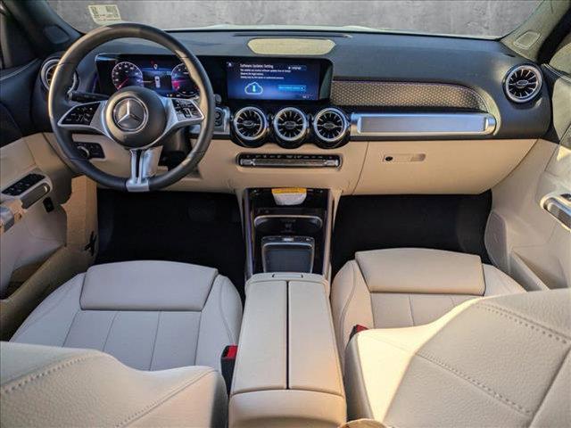 new 2025 Mercedes-Benz GLB 250 car, priced at $48,645