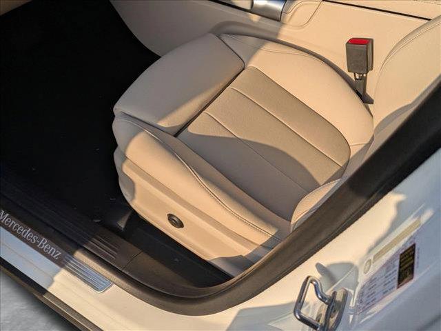 new 2025 Mercedes-Benz GLB 250 car, priced at $48,645