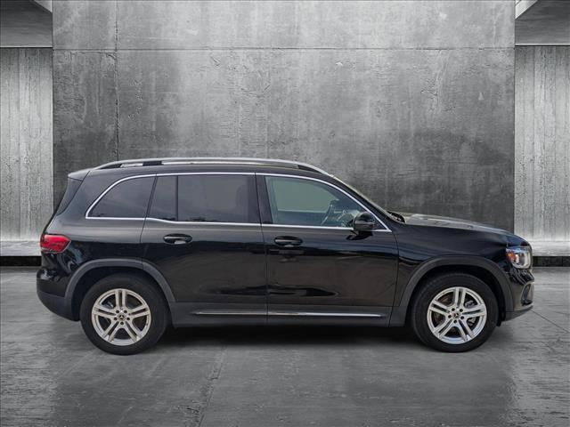 used 2021 Mercedes-Benz GLB 250 car, priced at $26,912