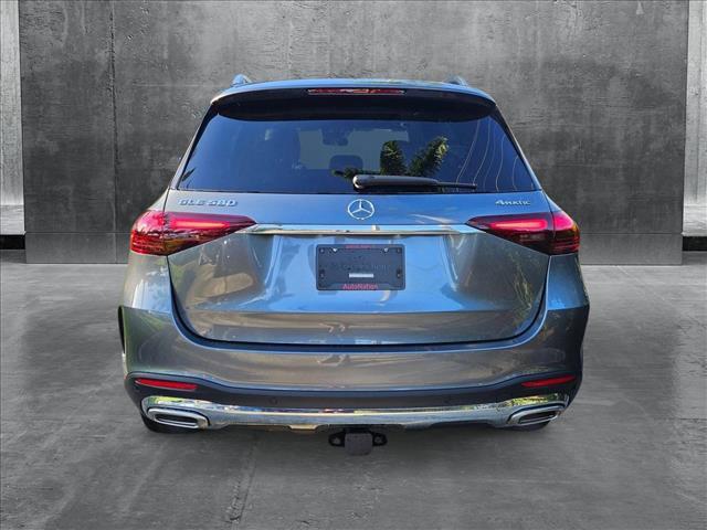 new 2025 Mercedes-Benz GLE 580 car, priced at $92,145