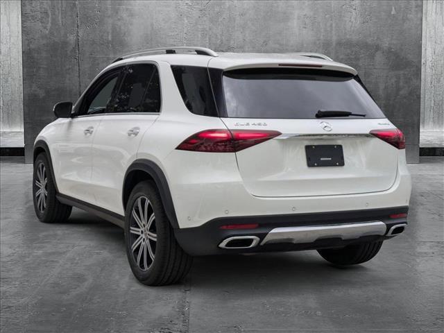 new 2025 Mercedes-Benz GLE 450 car, priced at $73,745
