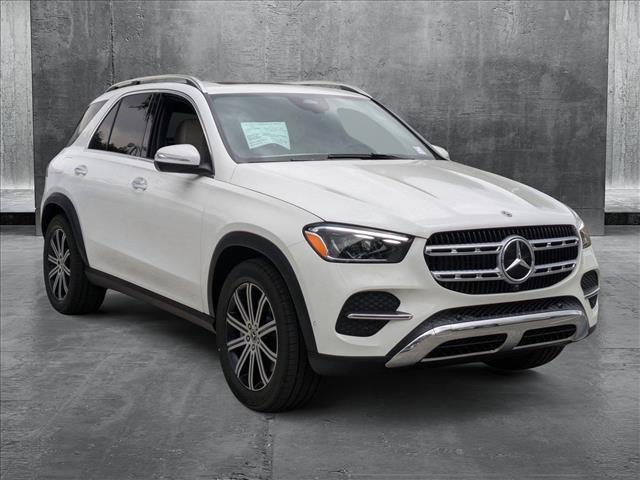 new 2025 Mercedes-Benz GLE 450 car, priced at $73,745