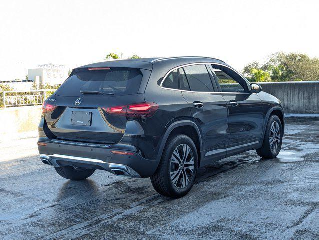 new 2025 Mercedes-Benz GLA 250 car, priced at $45,845