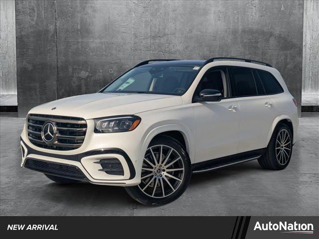 new 2025 Mercedes-Benz GLS 580 car, priced at $122,485