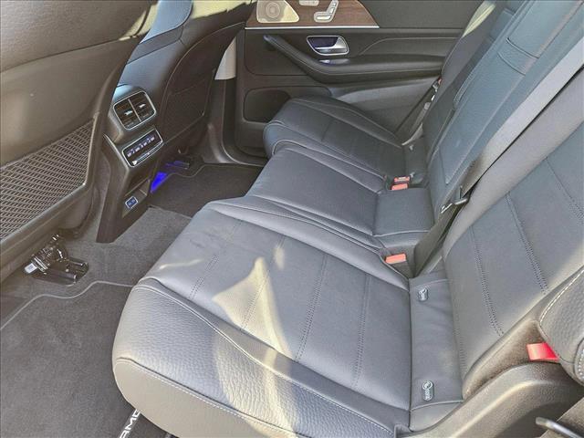 new 2025 Mercedes-Benz GLS 450 car, priced at $101,695
