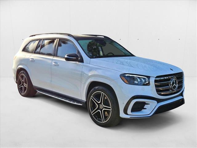 new 2025 Mercedes-Benz GLS 450 car, priced at $101,695