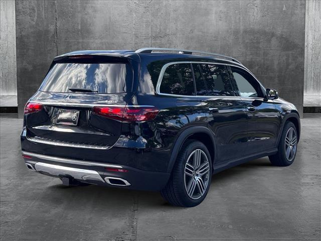 new 2025 Mercedes-Benz GLS 450 car, priced at $91,945